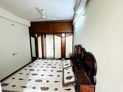 2 BHK Flat for rent in Jivrajpark, Ahmedabad - 1530 Sqft