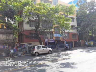 2 BHK Flat for rent in Lake Gardens, Kolkata - 1150 Sqft