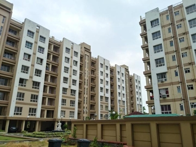2 BHK Flat for rent in Rajpur, Kolkata - 845 Sqft