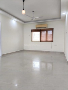 2 BHK Flat for rent in Santacruz West, Mumbai - 900 Sqft
