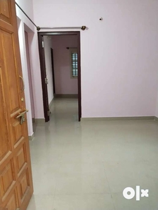 2bhk available in good locality