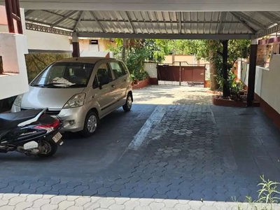 2BHK FIRST FLOOR HOUSE WITH CAR PARKING FOR RENT AT KAITHAMUKKU