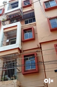 3 bhk flat available for rent in morabadi.
