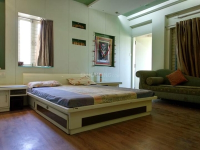 3 BHK Flat for rent in Navrangpura, Ahmedabad - 1800 Sqft