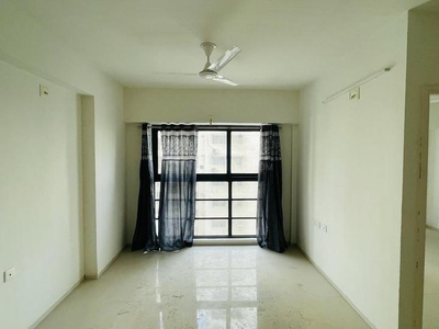 4 BHK Flat for rent in Chandkheda, Ahmedabad - 2515 Sqft