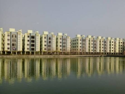 980 sq ft 2 BHK 2T Apartment for sale at Rs 55.00 lacs in Bengal Abasan Urban Sabujayan in Mukundapur, Kolkata