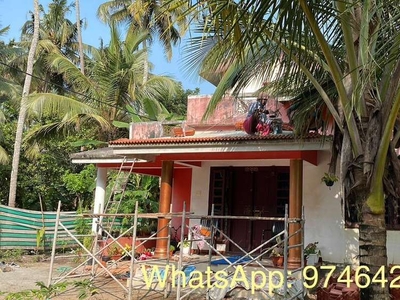 For rent upstair 1BHK -RS.6000per month near Karuvanthala