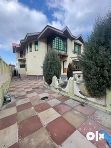 House on rent in Humhama Airport