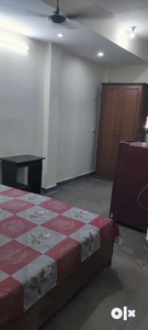 Onwer deal 1bhk 3 room Fullyfurnished for rent in dlf phase 3 S block