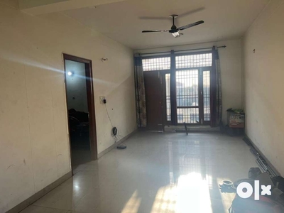 Owner free ground floor fully furnished for bachelors