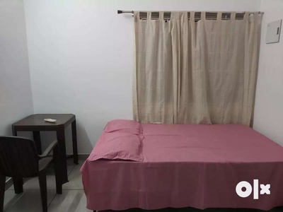 Single AC room with attached bathroom only