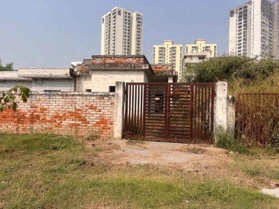 1378 sq ft SouthEast facing Plot for sale at Rs 2.80 crore in Project in Sector 131, Noida