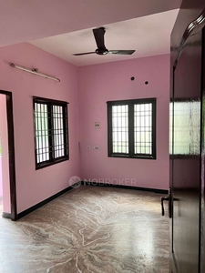 2 BHK Flat In Ruby for Rent In Selaiyur