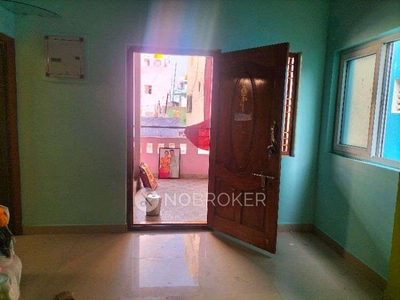 2 BHK House for Lease In 1st Street