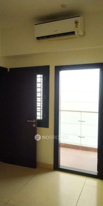2 BHK House for Rent In Shollinganallur