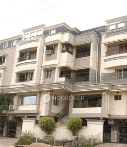 3 BHK Flat In Srisairam Villas for Rent In West Lakshmi Nagar