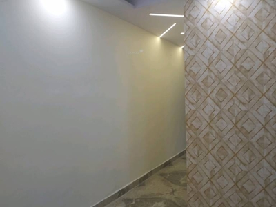 500 sq ft 2 BHK 2T Completed property BuilderFloor for sale at Rs 45.00 lacs in Project in Shastri Nagar, Delhi