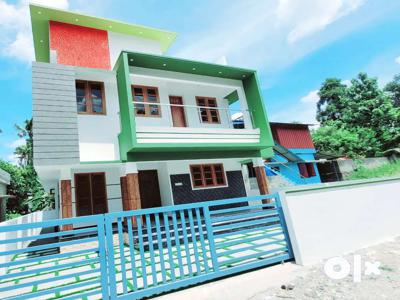 4 bhk new house aluva near rajagiri hospital