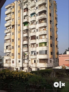 1 BHK flat for sale in A V Road