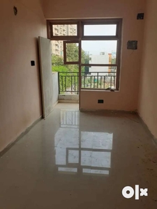 1 BHK flat for sale uppal Southend sector 49
