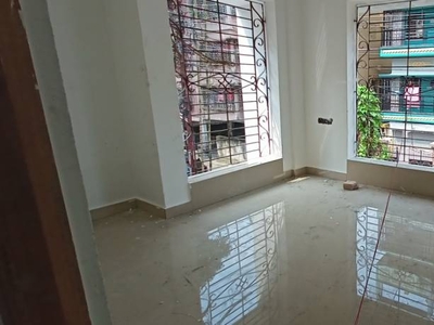 1100 sq ft 3 BHK 2T East facing Apartment for sale at Rs 55.00 lacs in Project in Tollygunge, Kolkata