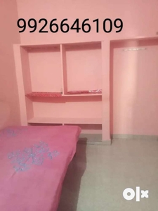 1room kitchen available