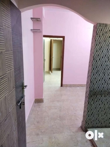 2 bhk flat sale in picnic Garden no loan