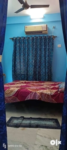 2 bhk fully furnished available Kestopur locality new condition flat