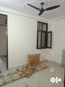 2bhk semi furnished flate for rent in new ashok nagar