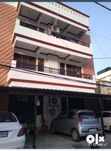 3 BHK Flat , Opposite Maintained park available for rent in Mahanagar