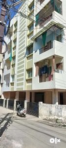 3bhk flat for sale in good condition semi furnished Sai nath colony