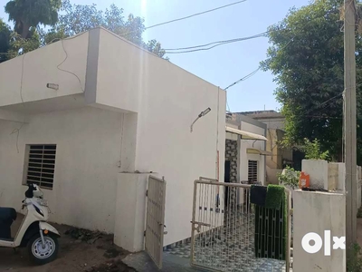 Bungalow for sell in chandkheda road touch corner facing