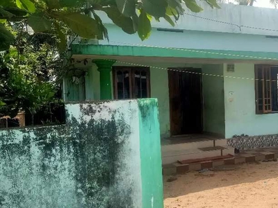 For Sale 5cent 800 sqft 3bhk house at Njarakkal well water available