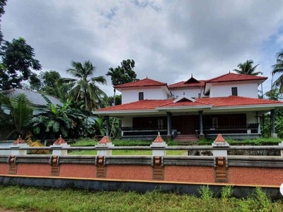 House for Sale in Parumalla near moonamkurishu junction