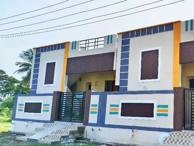 New North - East corner House in Nadakudhuru