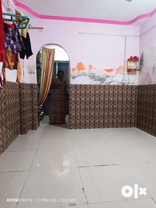 Only cash or cheque payment,1 Room kitchen Flat sale Rs.10 Lac virar E