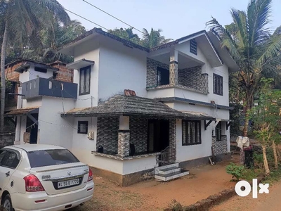 PERINTHALMANNA Jubilee road house for sale 6 cent plot and 1350 sqft