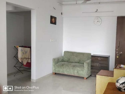 Want to sell the apartment at the earliest urgent need of money