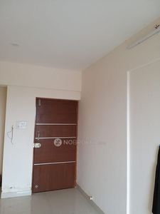 2 BHK Flat In Royal Garden for Rent In Kalyan East