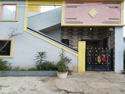 2 BHK House 600 Sq.ft. for Sale in Mandipet, Davanagere