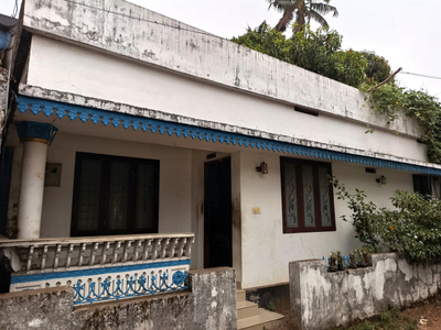 2 BHK House 850 Sq.ft. for Sale in Puthukkad, Thrissur