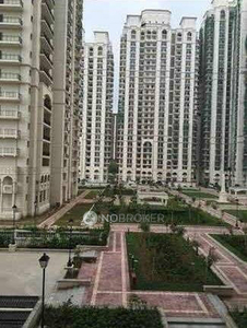 3 BHK Flat In Dlf Capital Greens for Rent In Karam Pura