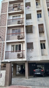 3 BHK Apartment 190 Sq. Yards for Sale in