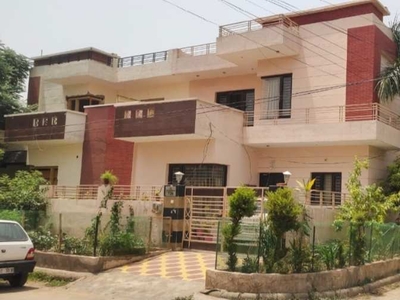 4 BHK House 200 Sq. Yards for Sale in