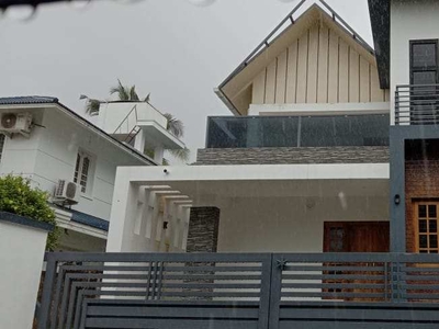 4 BHK House 2200 Sq.ft. for Sale in Kootupatha, Palakkad