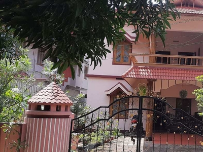 4 BHK House & Villa 2250 Sq.ft. for Sale in Vennakkara, Palakkad