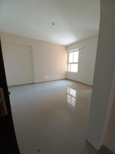2 BHK Flat for rent in Wave City, Ghaziabad - 840 Sqft