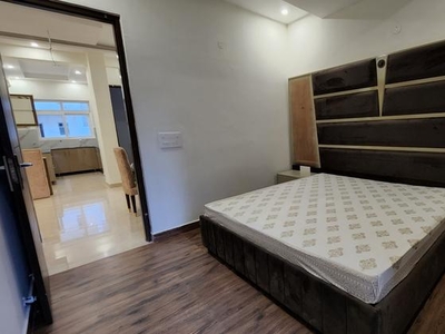Both Side Open 3 Bhk Flat With Lift At Peermuchhalla