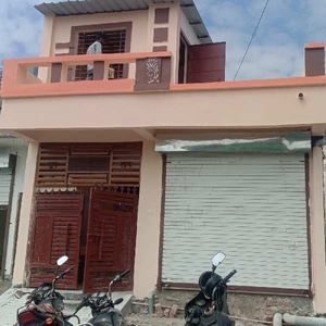 Commercial Shop 100 Sq.ft. for Rent in Sharda Nagar, Nariyalkheda, Bhopal