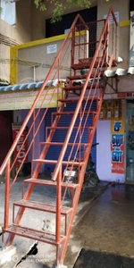 Commercial Shop 120 Sq.ft. for Rent in Somarasempettai, Tiruchirappalli